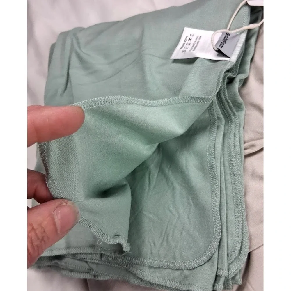 Bubble‎ Panda Bamboo Baby Swaddle Blankets Green Tan Rayon Soft Silky Unisex NEW